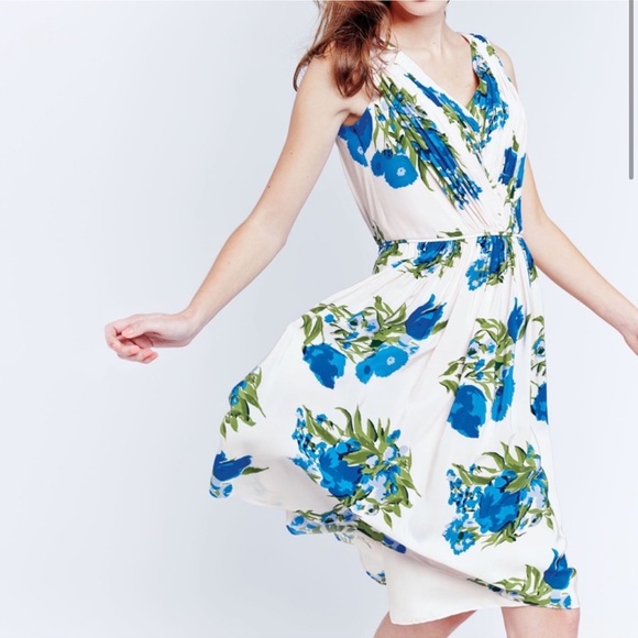 Boden Floral Dress - Picture 3 of 9